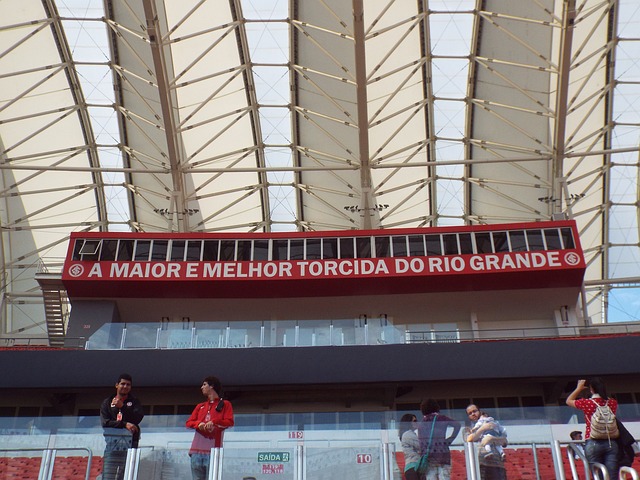 都给人留下 都给人留下